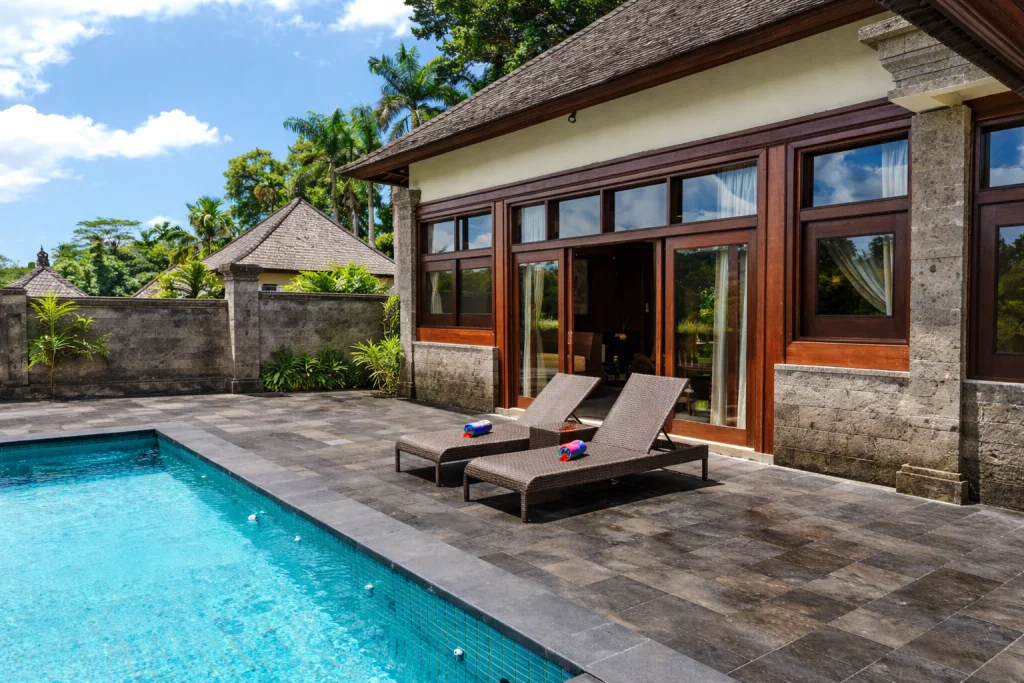 private pool
